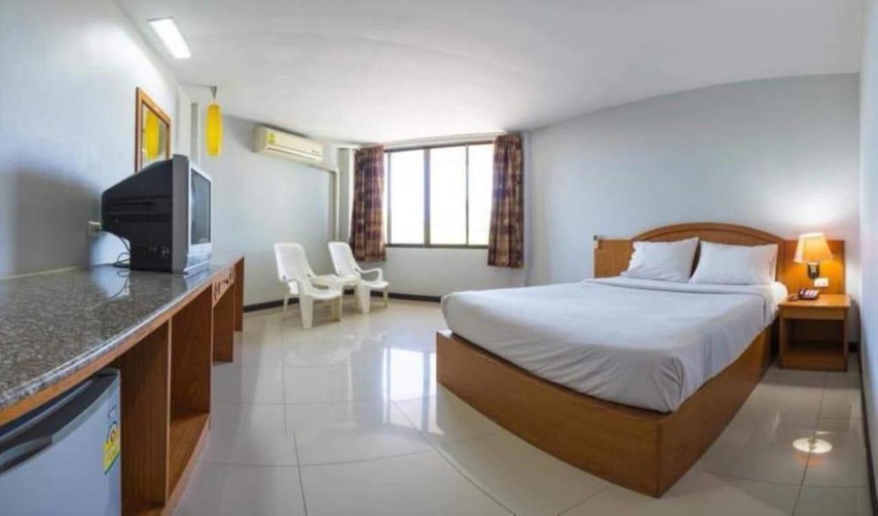 Sport Inn Chiang Rai Esterno foto